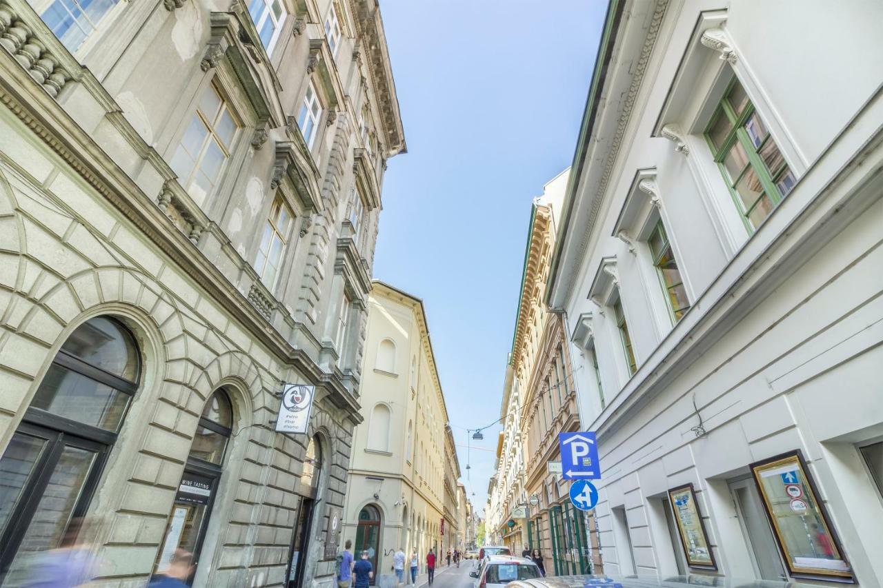 Curry Apartments Budapest Ngoại thất bức ảnh
